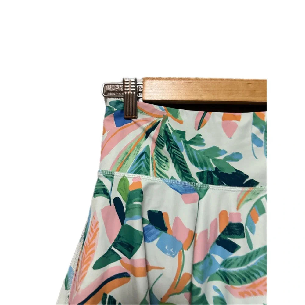 Old‎ Navy Active Skort Girls XL 14-16 Tropical Palm Powersoft Excellent Athletic